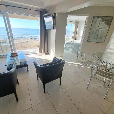 3 Bedroom Sea Facing Family Apartment Cape Town Moullie Point Exterior photo