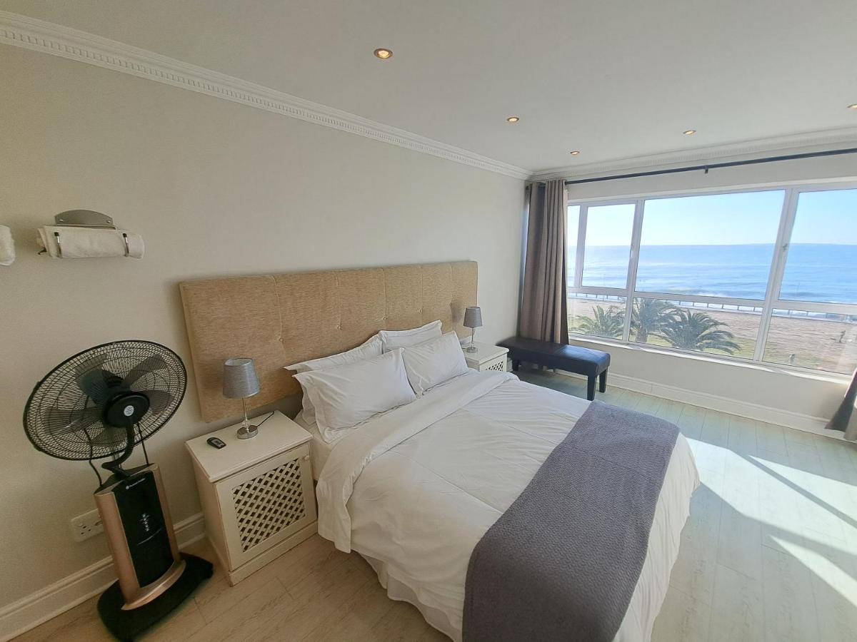3 Bedroom Sea Facing Family Apartment Cape Town Moullie Point Exterior photo