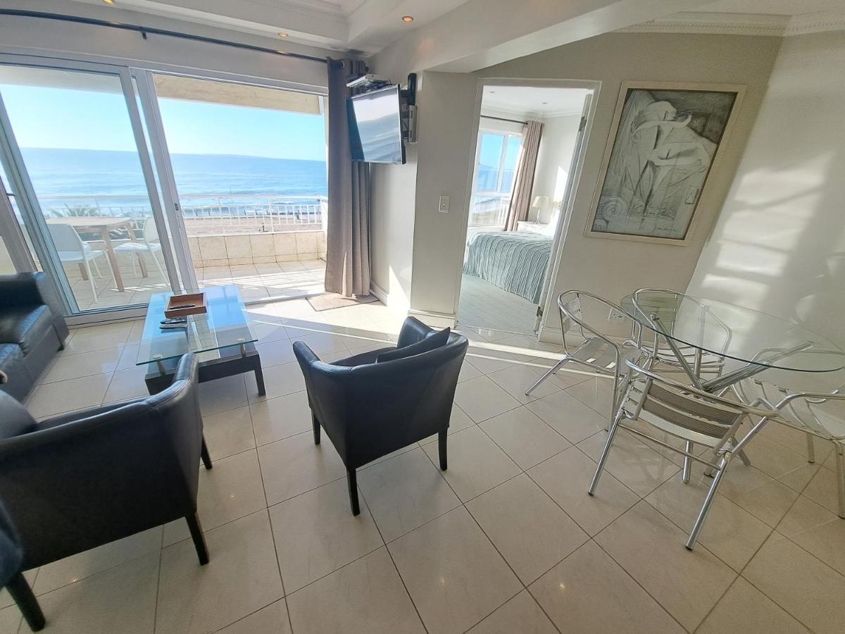 3 Bedroom Sea Facing Family Apartment Cape Town Moullie Point Exterior photo